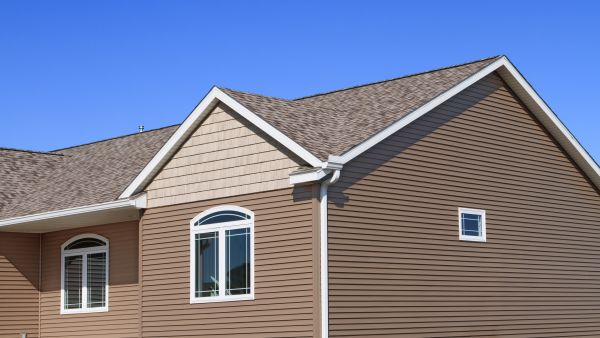 Cost of Residential Siding Service in Saint Peters