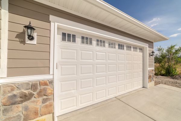 Garage Siding Repair in Saint Peters