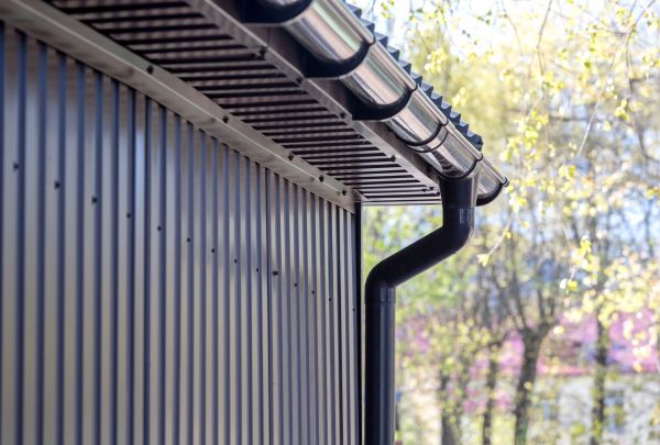 Sheet Metal Siding Repair in Saint Peters