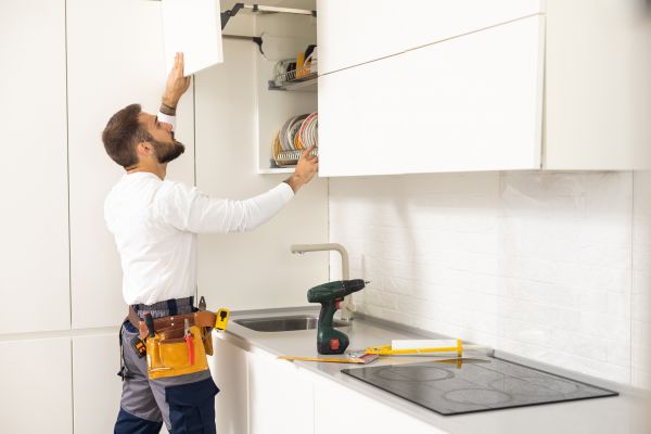 Cabinet Service in Saint Peters