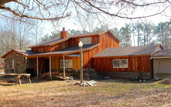 Rustic Siding Installation in Saint Peters